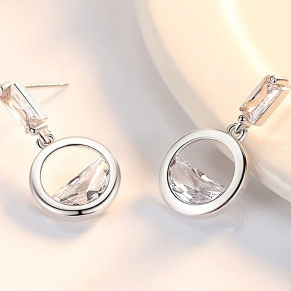 NEW [Set of 2] Sterling Silver Diamond Waterdrop A - Picture 2 of 7